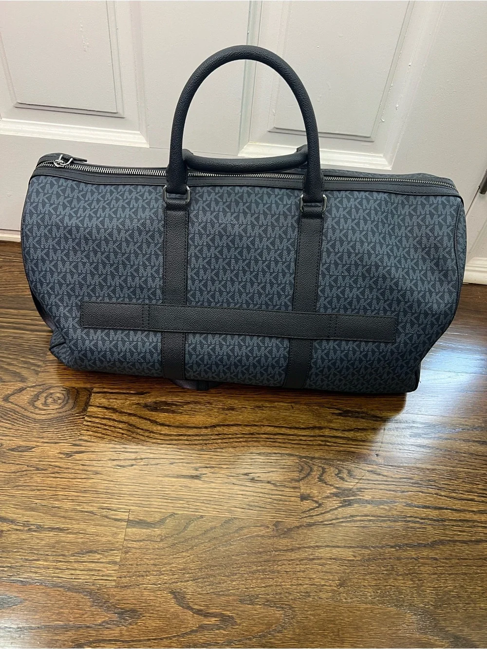 Michael Kors Men’s Harrison weekender Navy/Black Signature Duffel Bag